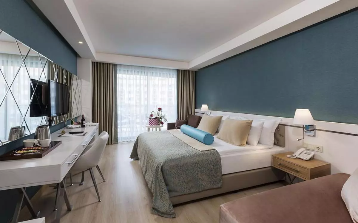 Side La Grande Resort & Spa ROOMS (Copy).jpg